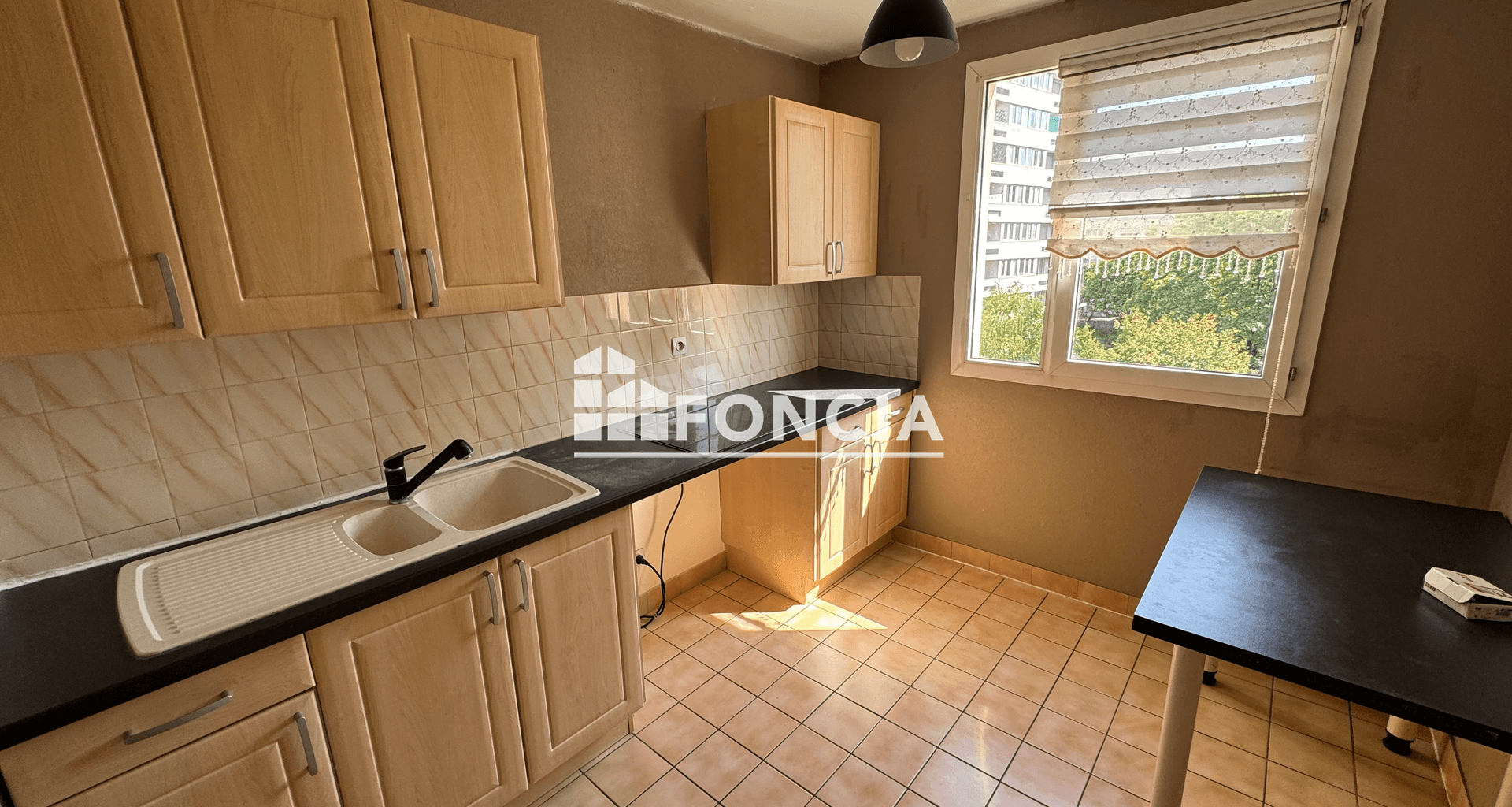 Appartement 3 pièces (69.64 m²) à louer - Lyon 7ᵉ (69007)