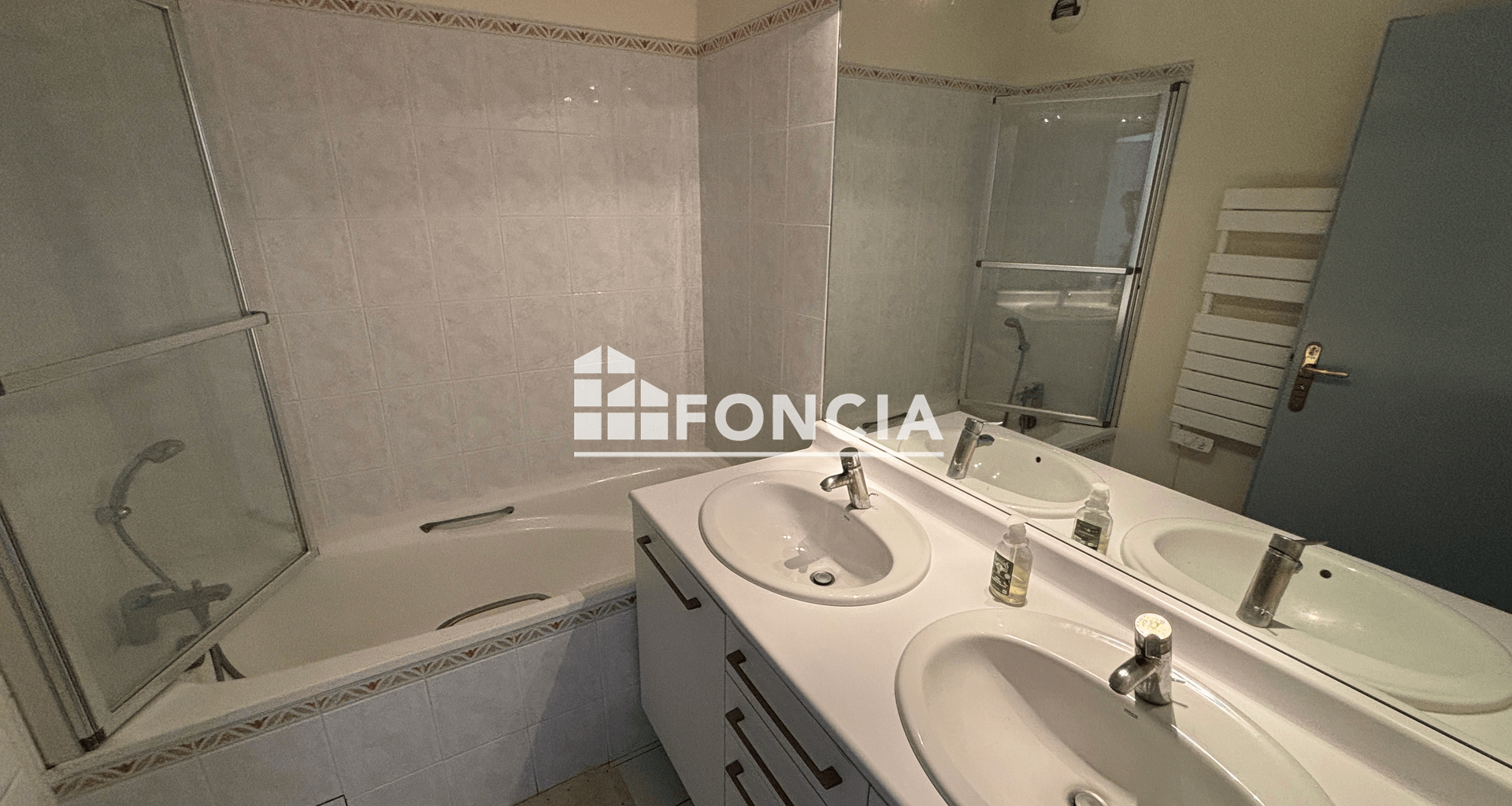 Appartement 3 pièces (67.63 m²) à louer - Bourg-la-reine (92340)
