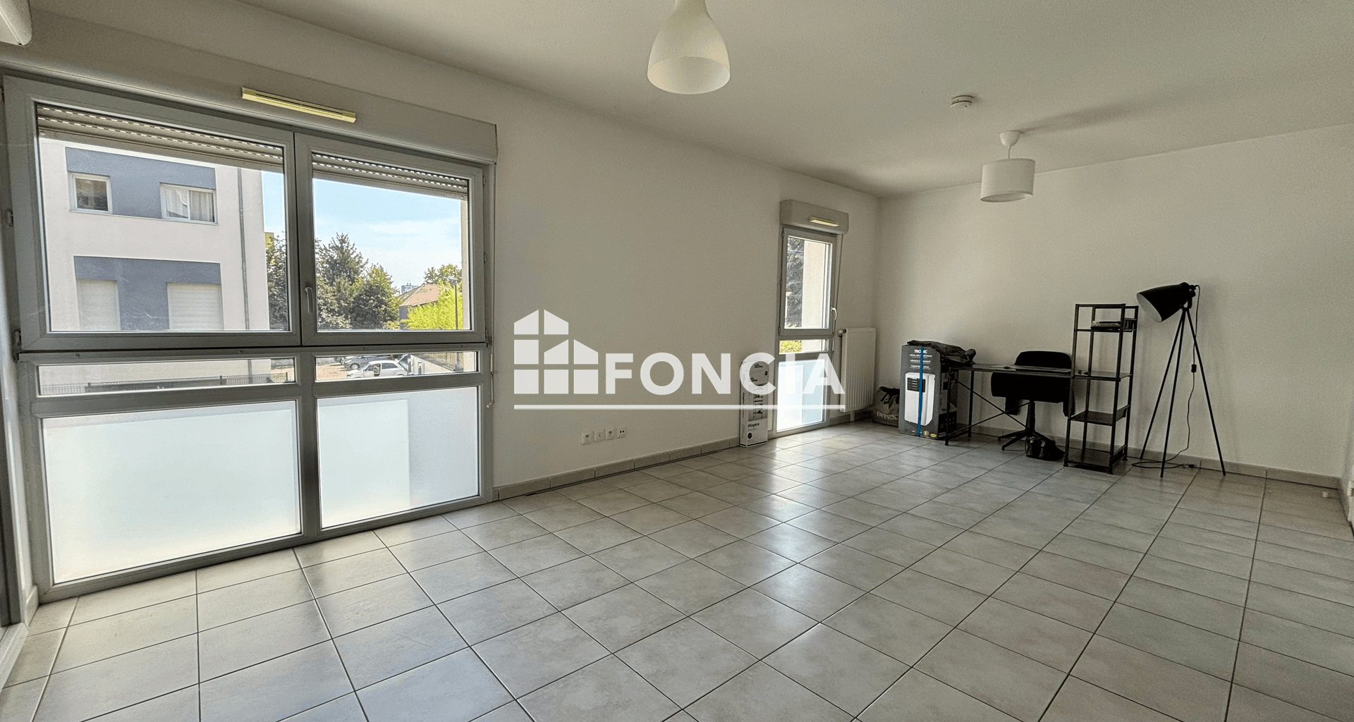 Studio (34.5 m²) à louer - Bron (69500)