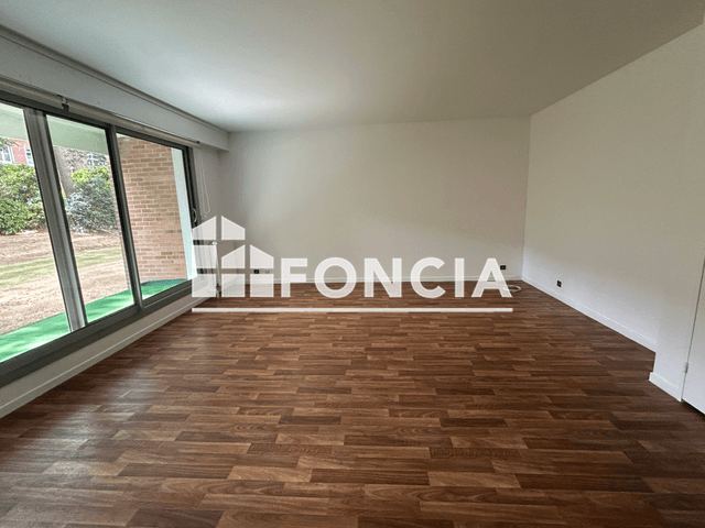 Appartement 2 pièces (67.23 m²) à louer - Croix (59170)