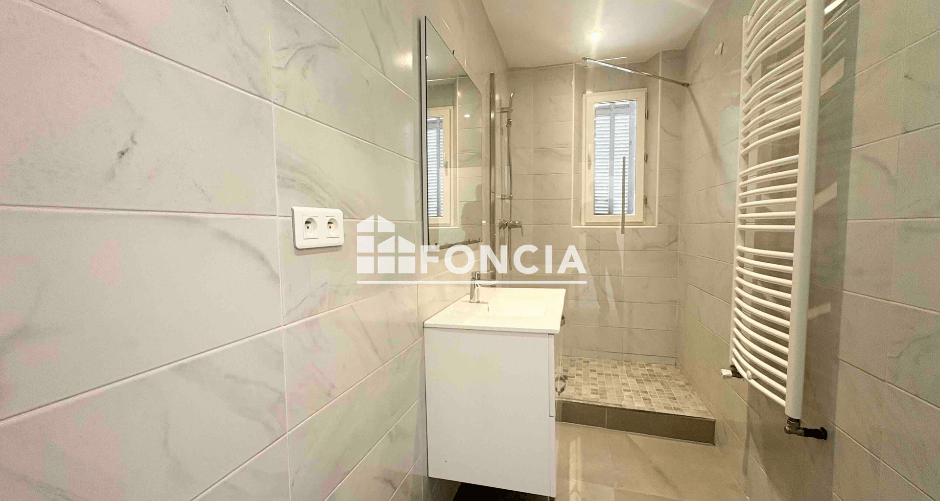 Appartement 4 pièces (91.1 m²) à louer - Cannes (06400)