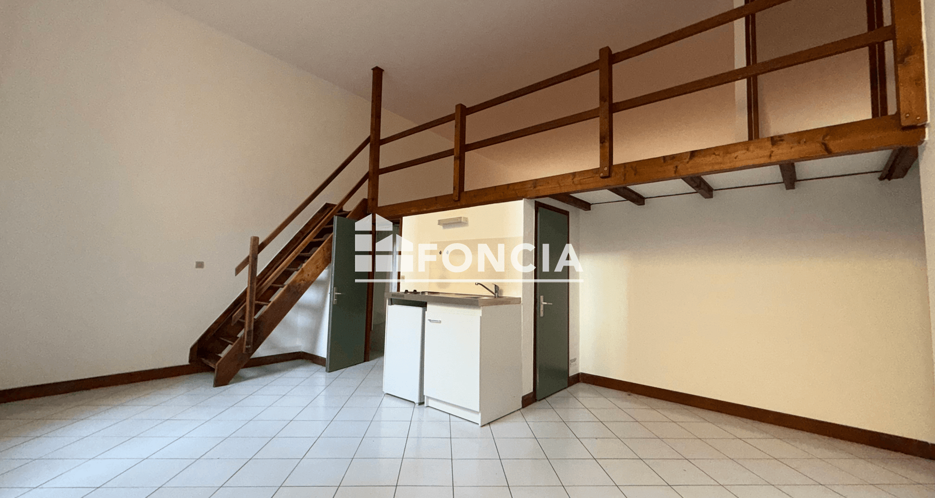 Appartement 2 pièces (71.14 m²) à louer - Lyon 3ᵉ (69003)