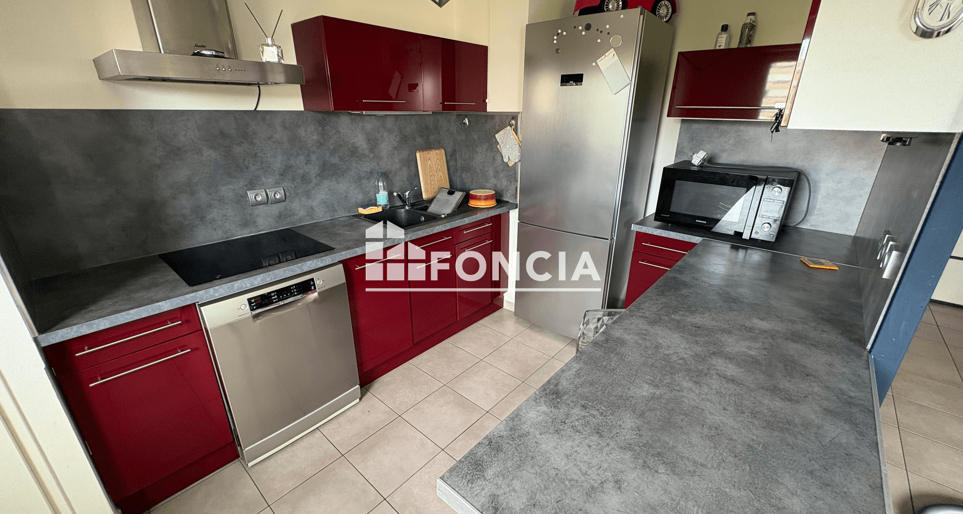 Appartement meublé 3 pièces (74 m²) à louer - Valence (26000)