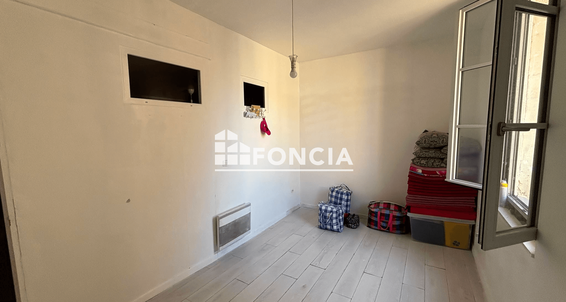 Studio (60 m²) à vendre - Béziers (34500)