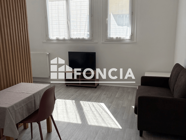 Studio meublé (40 m²) à louer - Dreux (28100)