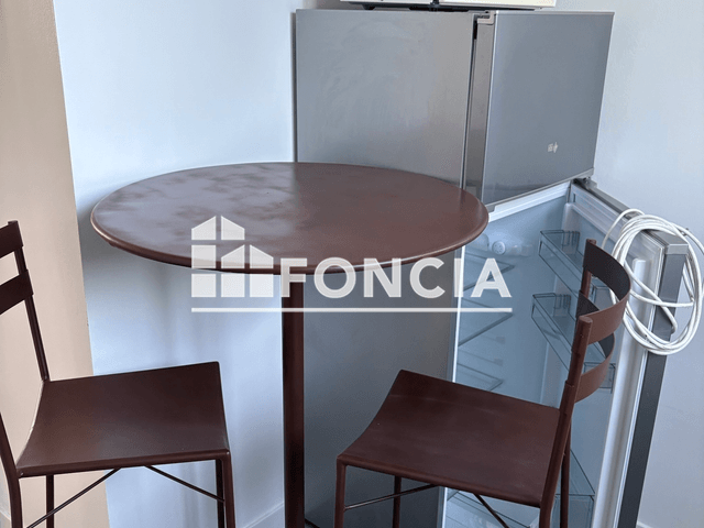 Studio meublé (40 m²) à louer - Dreux (28100)