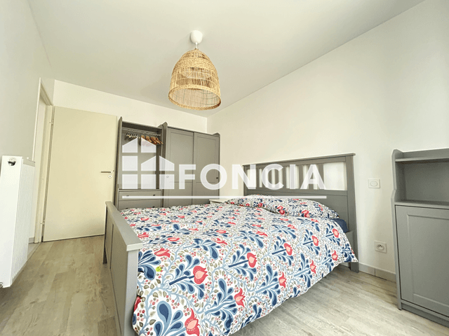 Appartement meublé 3 pièces (54.7 m²) à louer - Toulon (83000)