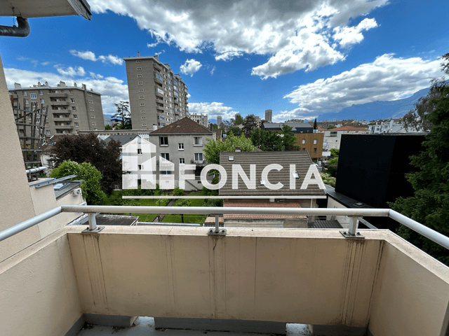 Appartement meublé 2 pièces (45.09 m²) à louer - Grenoble (38000)