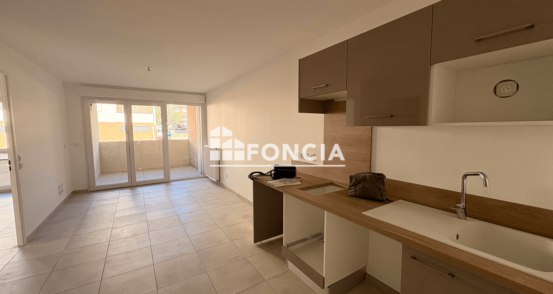 Appartement 2 pièces (46.57 m²) à louer - Morières-lès-avignon (84310)