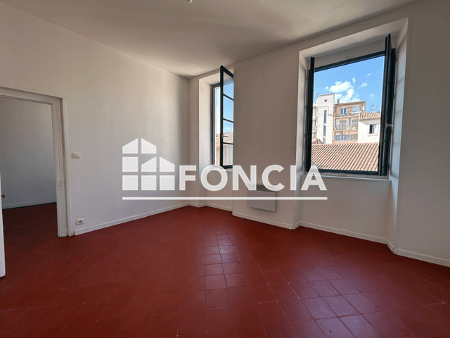 Appartement 2 pièces (34.42 m²) à louer - Nimes (30000)