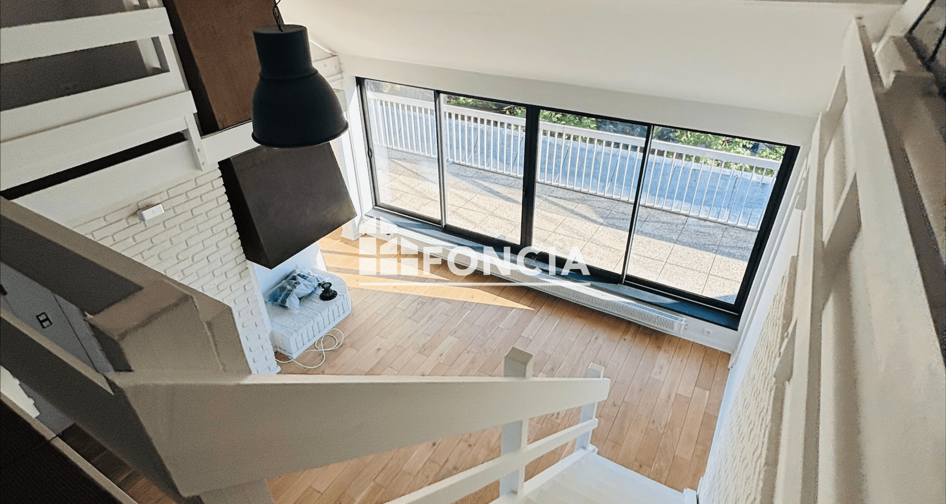Appartement 5 pièces (113 m²) à louer - Saint-cloud (92210)