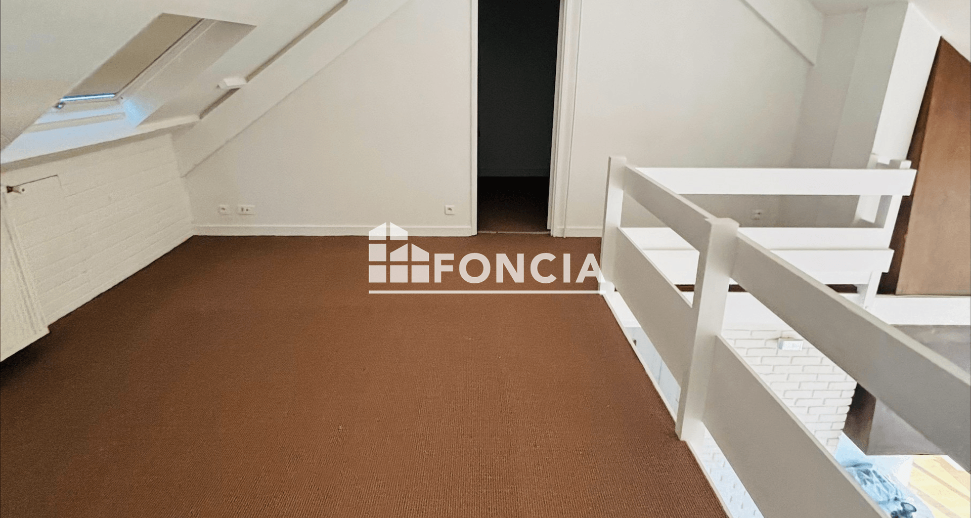 Appartement 5 pièces (113 m²) à louer - Saint-cloud (92210)