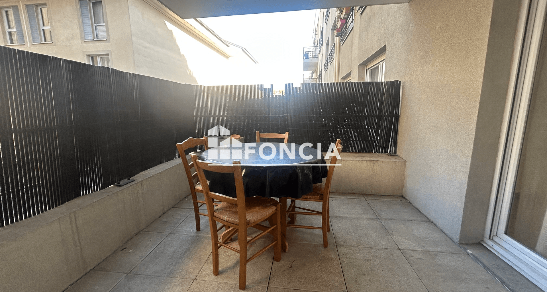 Appartement 3 pièces (65 m²) à louer - Lyon 8ᵉ (69008)