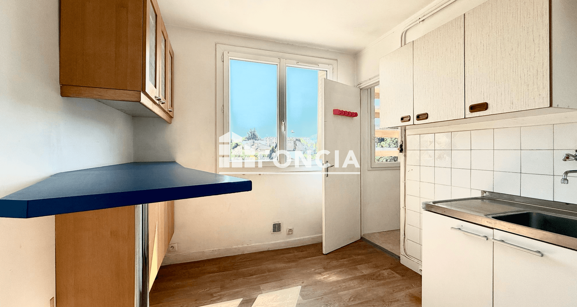 Appartement 2 pièces (45 m²) à vendre - Bourgoin-jallieu (38300)