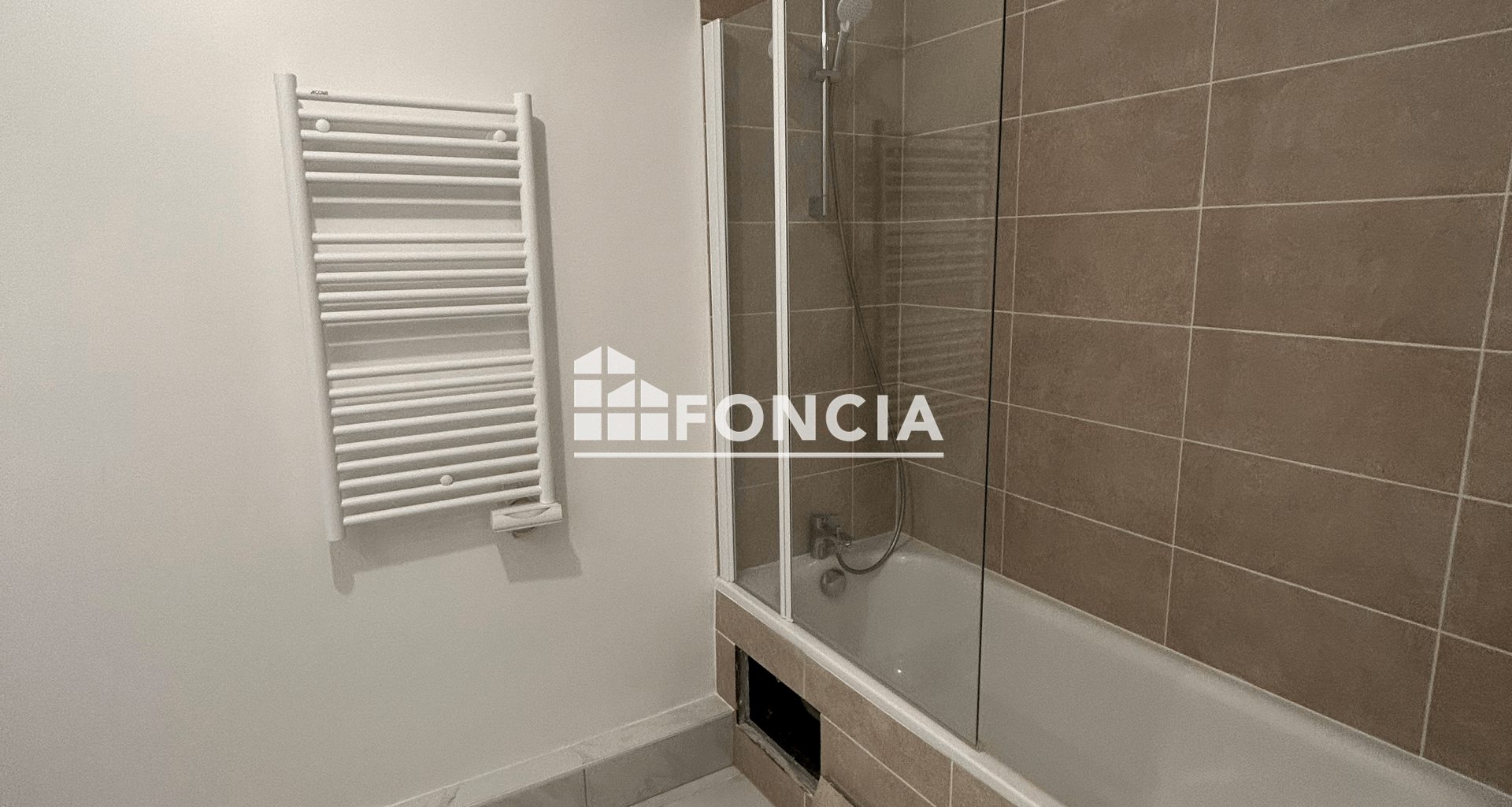 Appartement 3 pièces (62 m²) à louer - Sainte-geneviève-des-bois (91700)