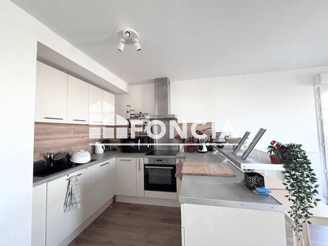 Appartement 3 pièces (73 m²) à louer - Bruges (33520)