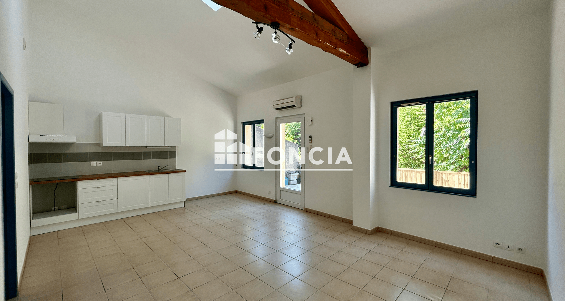 Appartement 3 pièces (67.3 m²) à louer - Limoux (11300)