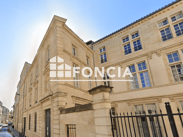 Appartement 2 pièces (54.17 m²) à louer - Bordeaux (33000)
