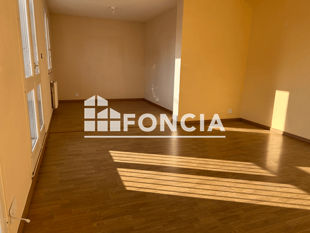 Appartement 3 pièces (79.82 m²) à louer - Concarneau (29900)