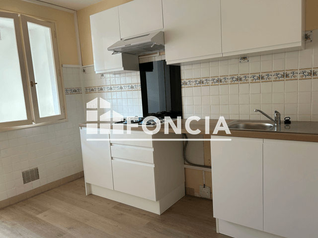 Appartement 3 pièces (79.82 m²) à louer - Concarneau (29900)