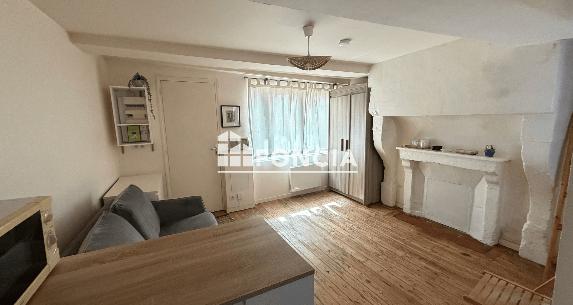 Studio meublé (17.29 m²) à louer - Caen (14000)