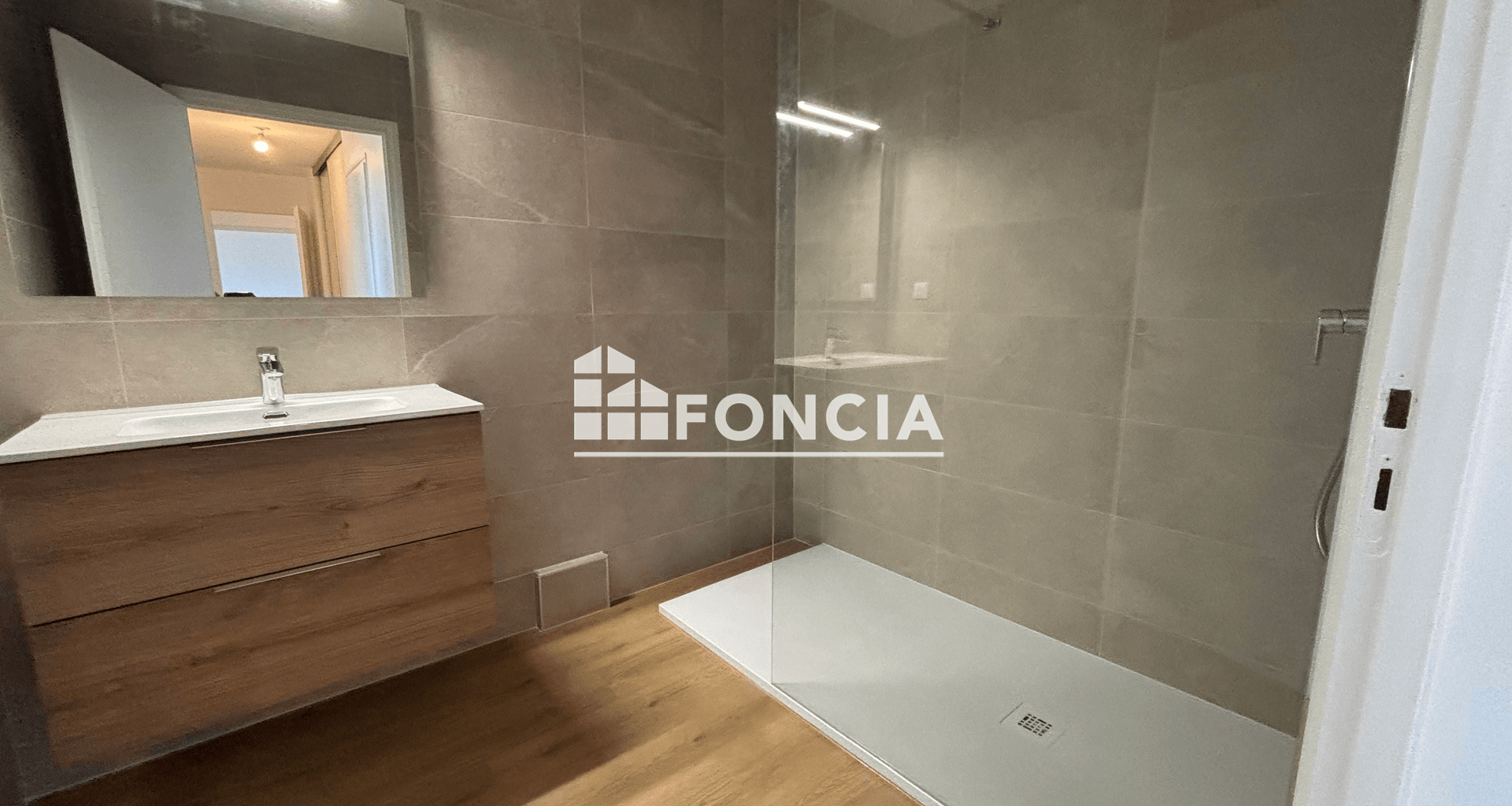 Appartement 3 pièces (75.82 m²) à louer - Reignier-ésery (74930)
