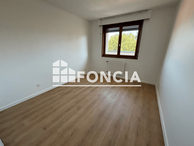 Appartement 3 pièces (75.82 m²) à louer - Reignier Esery (74930)