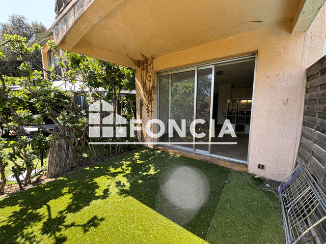 Studio (30 m²) à louer - La Croix Valmer (83420)