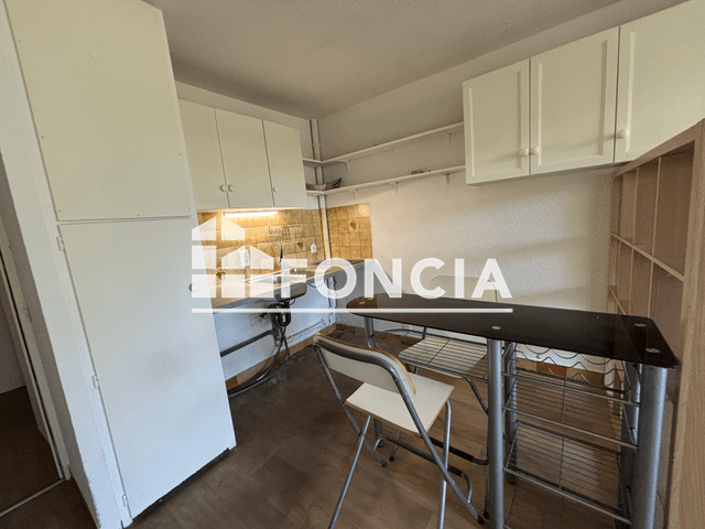 Studio (30 m²) à louer - La Croix Valmer (83420)