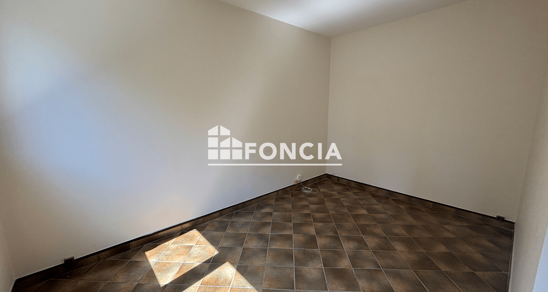 Appartement 4 pièces (69.3 m²) à louer - Verneuil-sur-seine (78480)