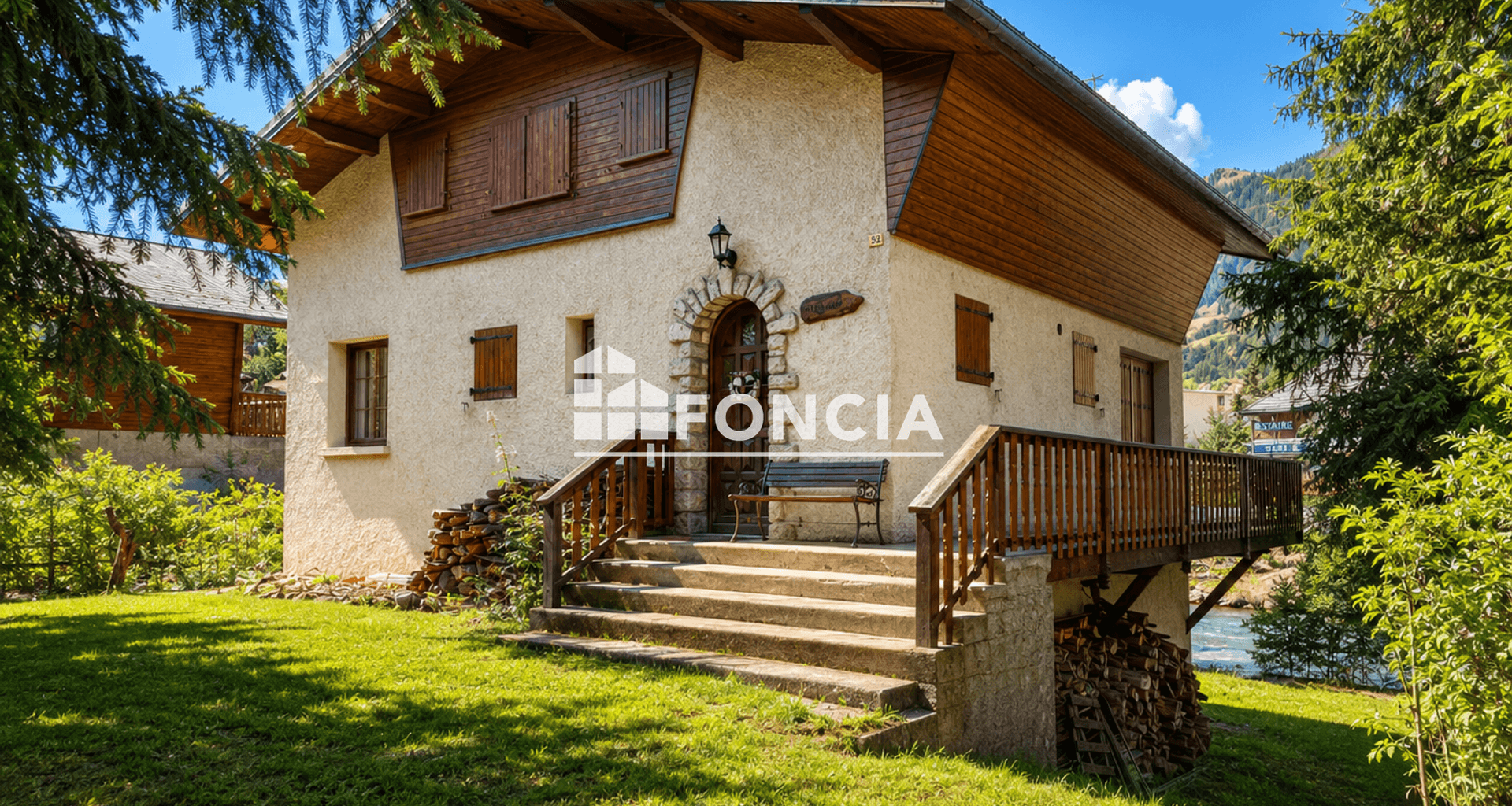 Maison 5 pièces (144 m²) à vendre - La Salle-les-alpes (05240)
