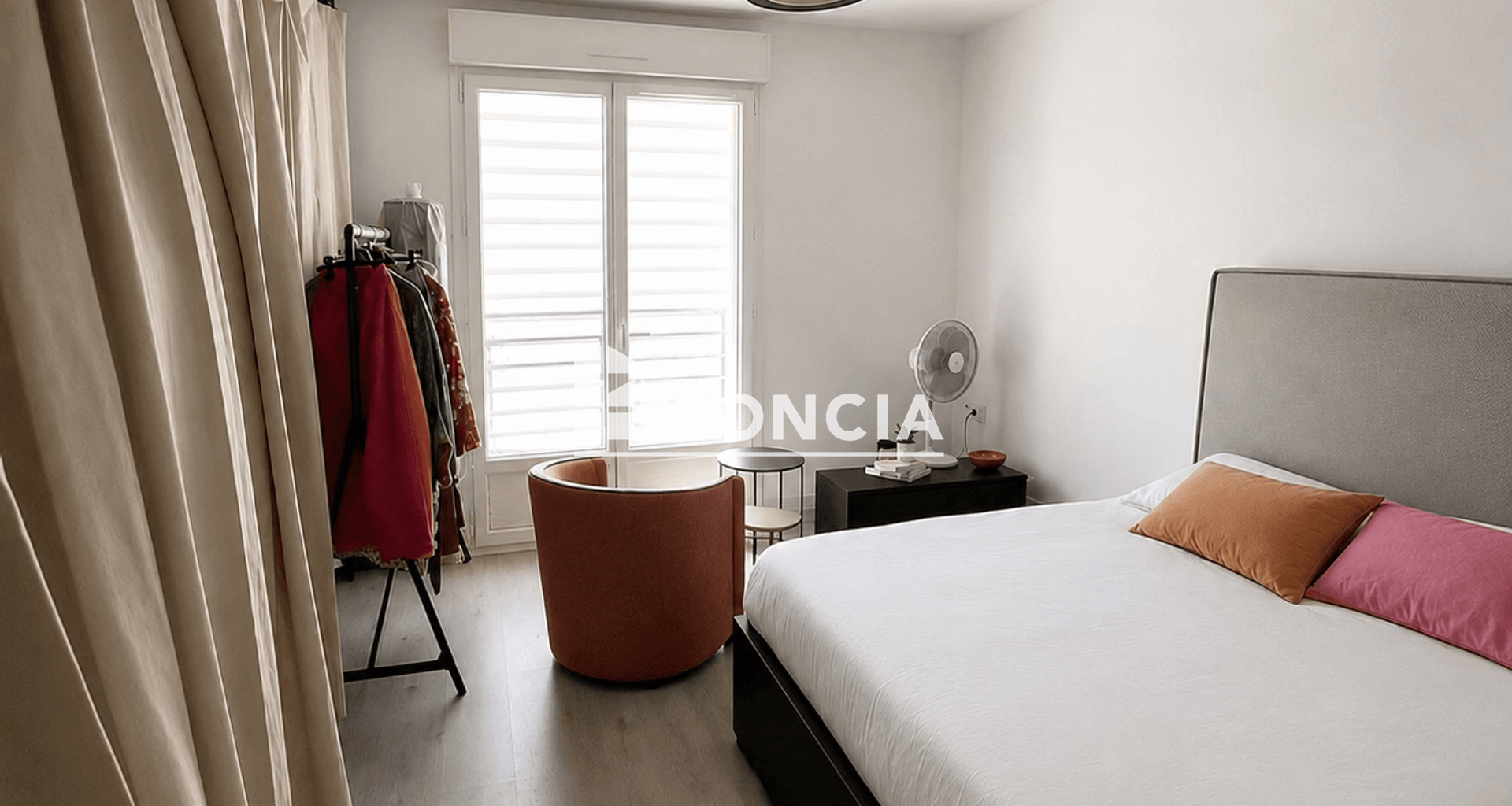 Appartement 2 pièces (49 m²) à vendre - La Rochelle (17000)