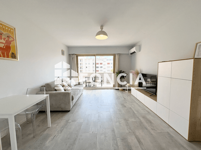 Studio meublé (35.13 m²) à louer - Antibes (06160)