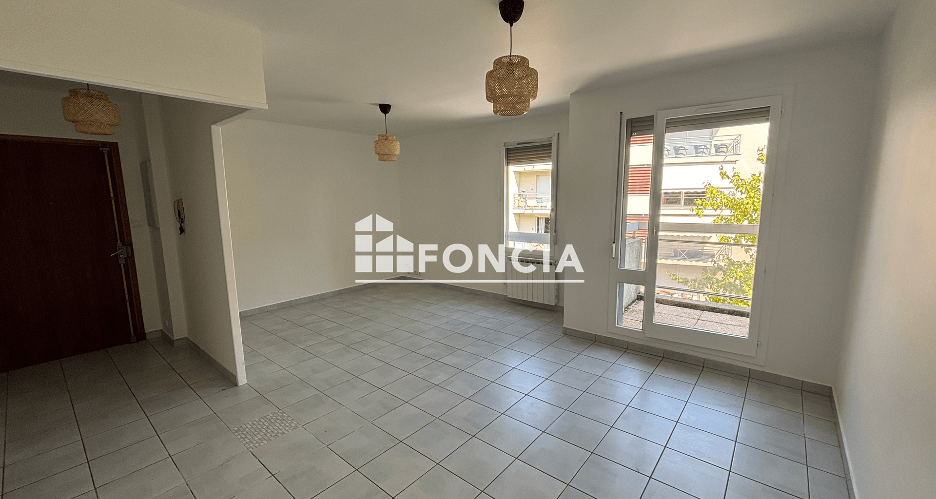 Appartement 3 pièces (73 m²) à louer - Lyon 5ᵉ (69005)