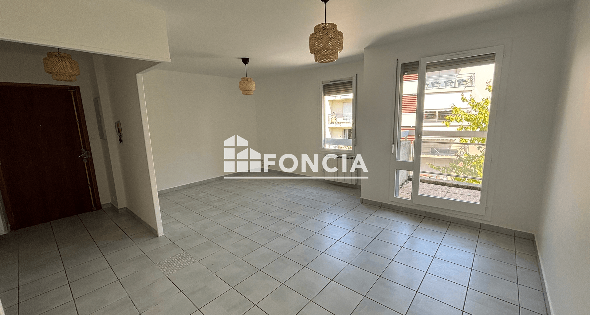 Appartement 3 pièces (73 m²) à louer - Lyon 5ᵉ (69005)