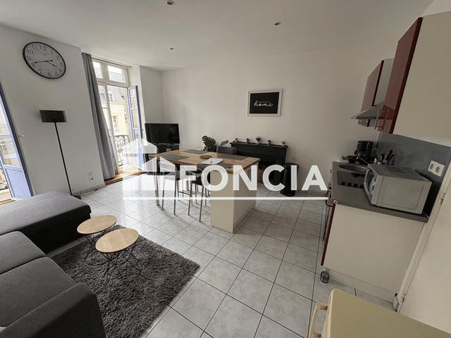 Appartement meublé 2 pièces (41.01 m²) à louer - Dol De Bretagne (35120)