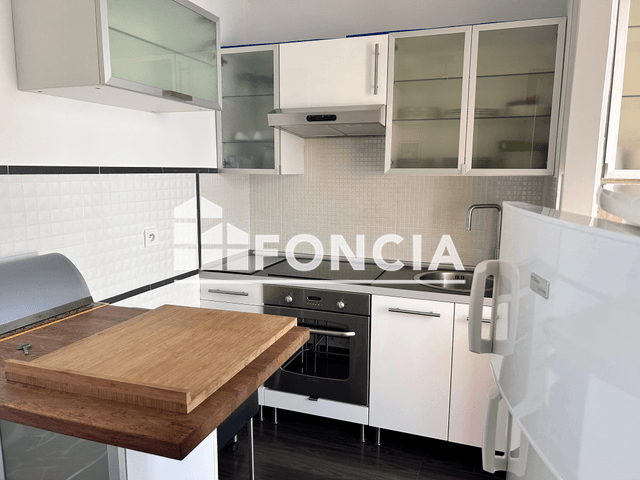Appartement 2 pièces (42.71 m²) à louer - Sanary Sur Mer (83110)