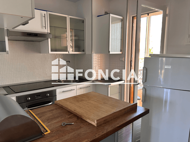 Appartement 2 pièces (42.71 m²) à louer - Sanary Sur Mer (83110)