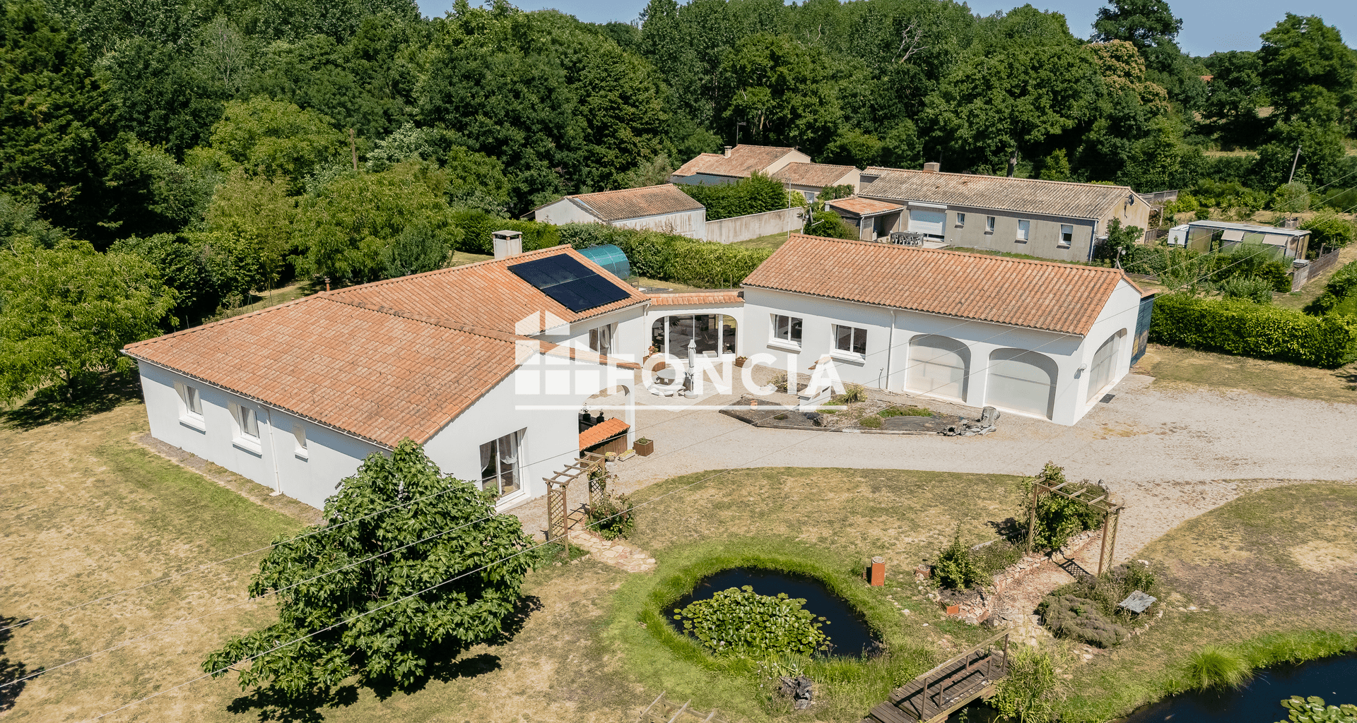Maison 7 pièces (150 m²) à vendre - La Roche-sur-yon (85000)