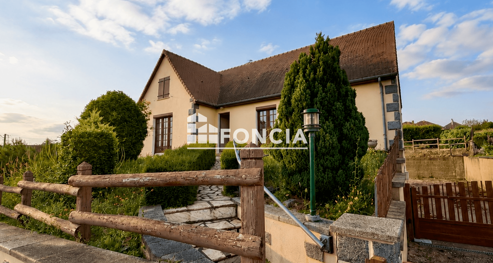 Maison 6 pièces (101 m²) à vendre - Fresnay-sur-sarthe (72130)