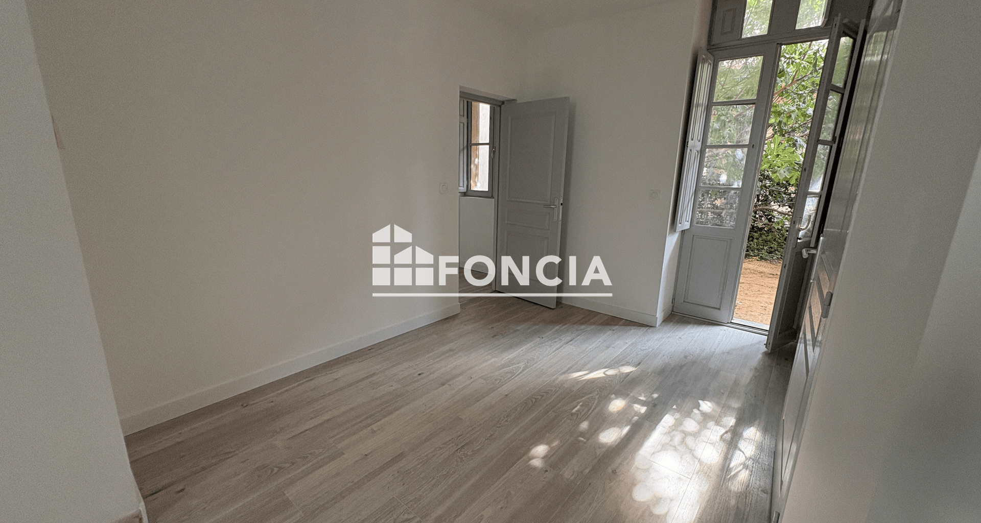 Appartement 2 pièces (42 m²) à louer - Roquemaure (30150)