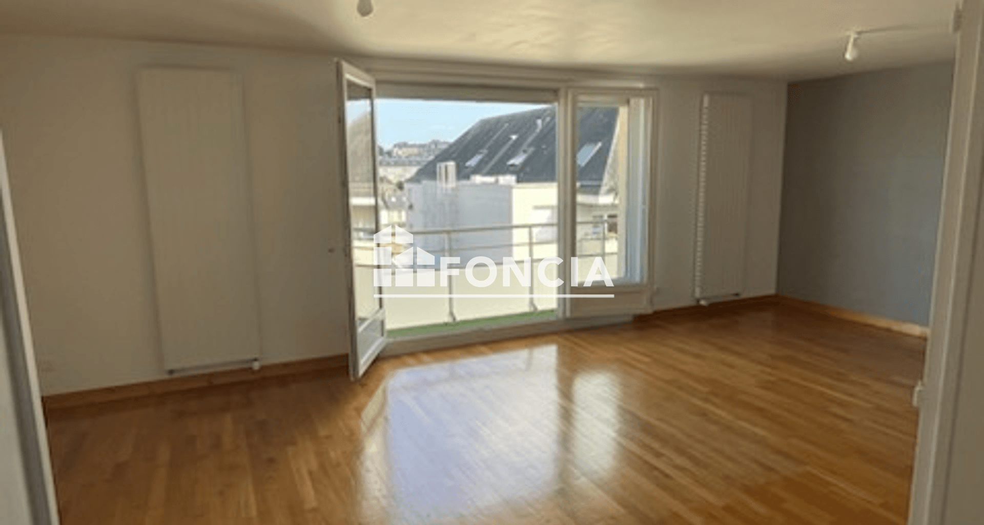 Appartement 4 pièces (90 m²) à louer - Le Mans (72000)