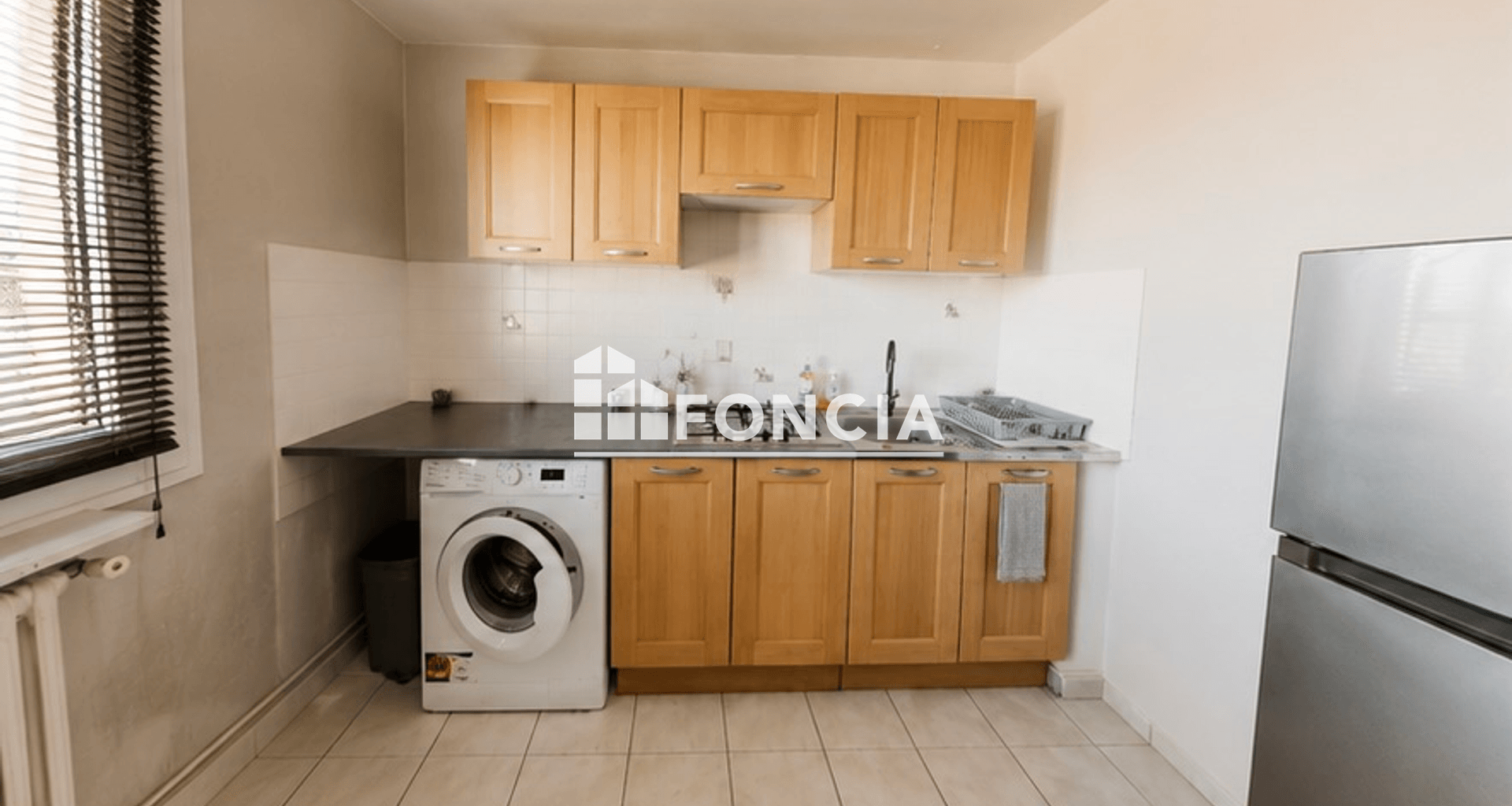 Appartement meublé 2 pièces (46.6 m²) à louer - Saint-étienne (42100)