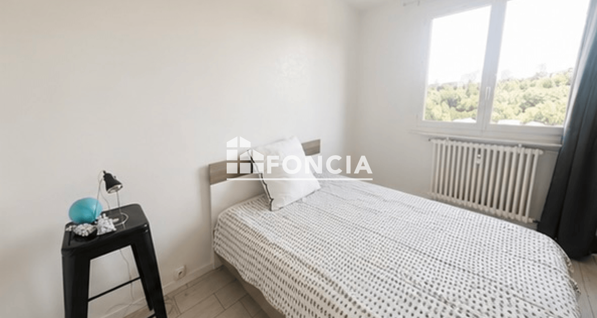 Appartement meublé 2 pièces (46.6 m²) à louer - Saint-étienne (42100)
