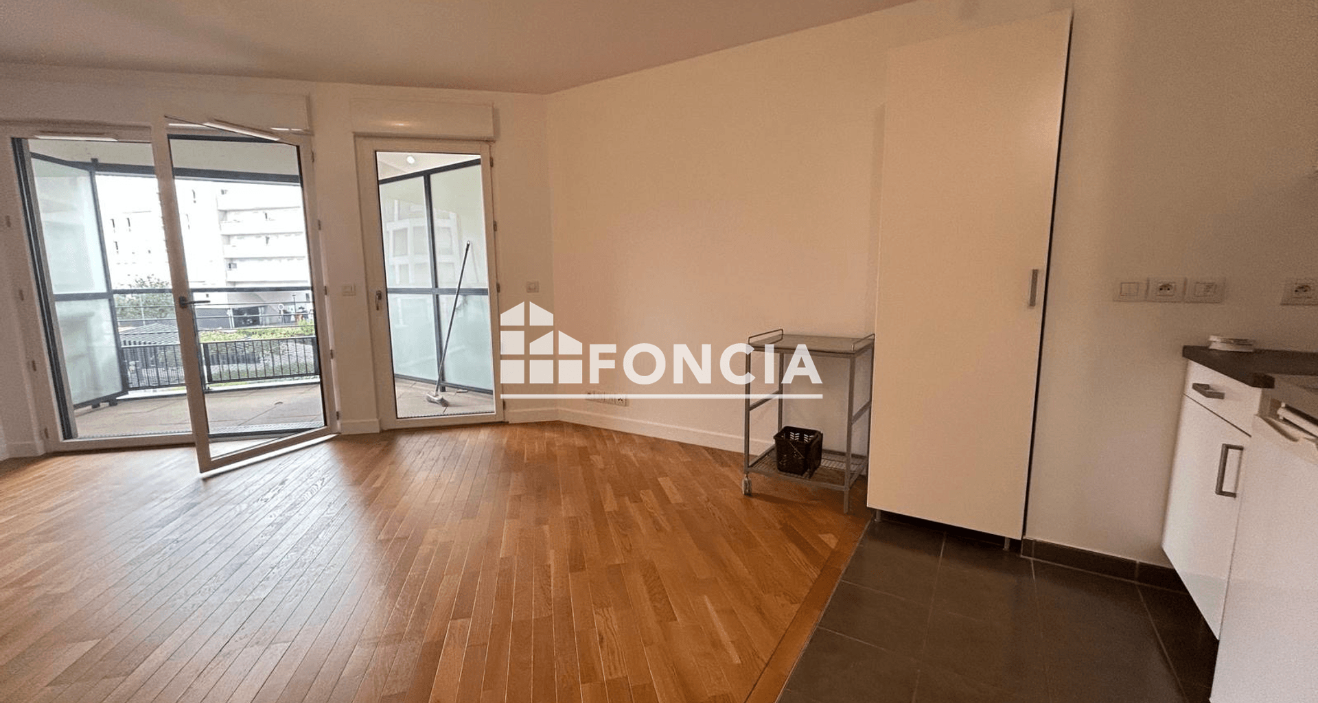 Studio (31 m²) à louer - Issy-les-moulineaux (92130)
