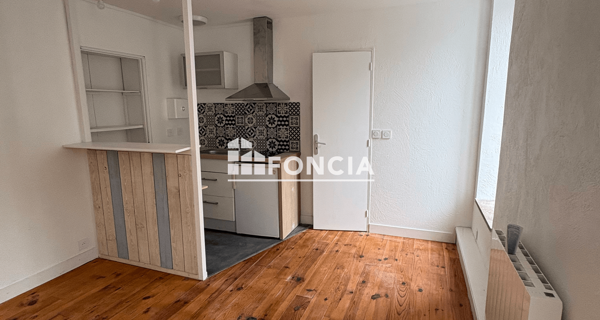 Studio (17.14 m²) à louer - Quimper (29000)