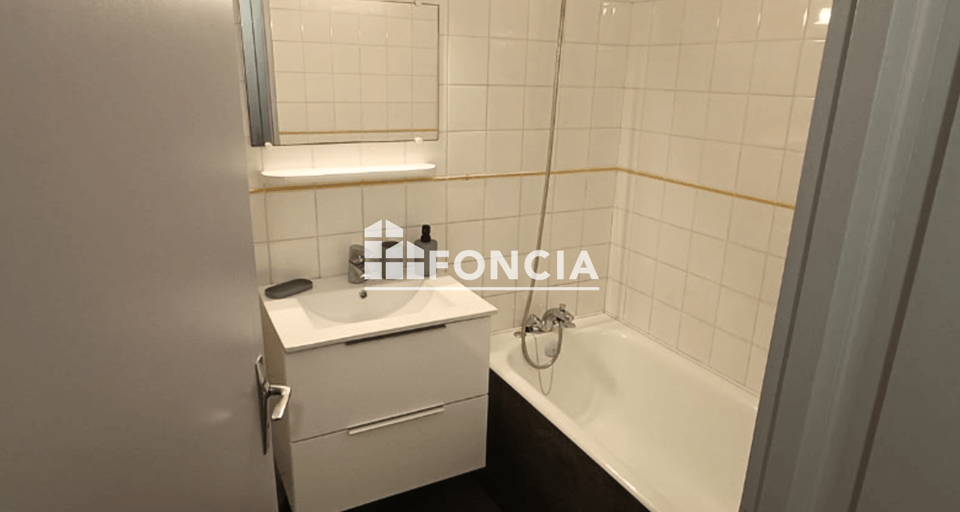 Studio (21.04 m²) à vendre - La Roche-sur-yon (85000)