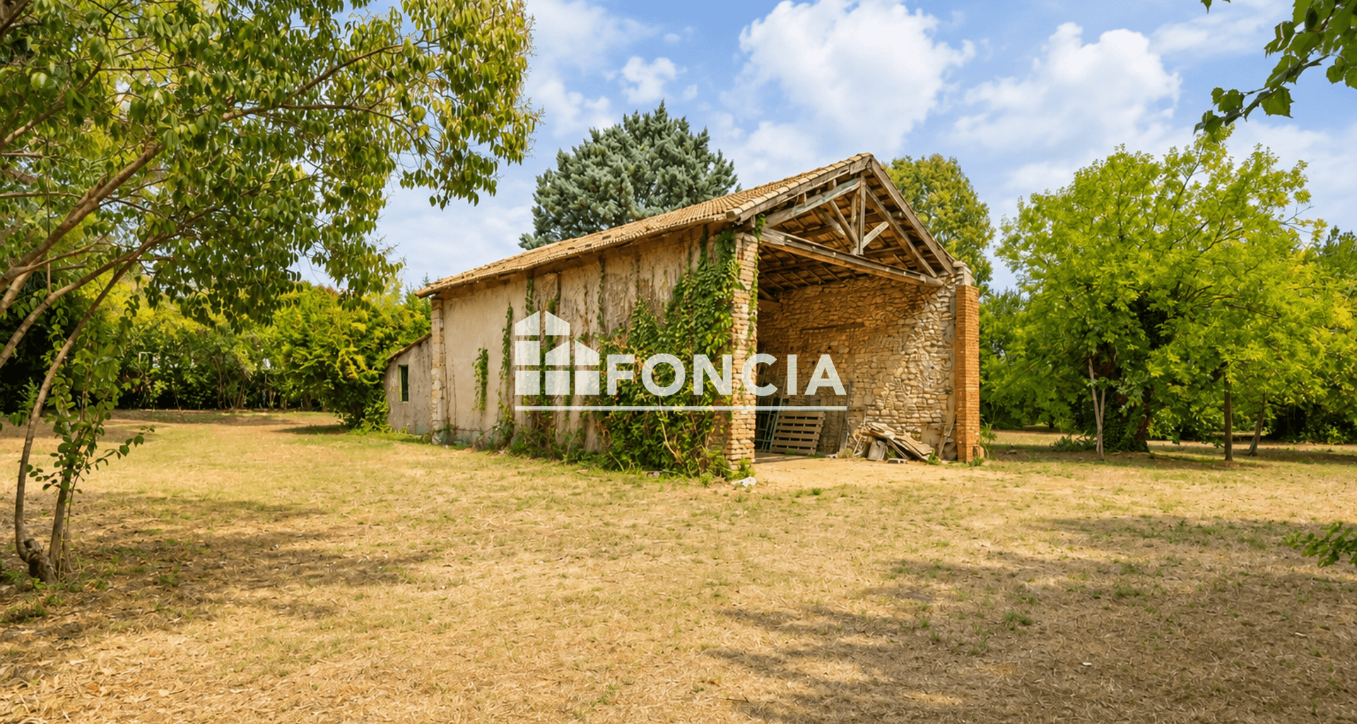 Maison 17 pièces (310 m²) à vendre - Moussac (30190)