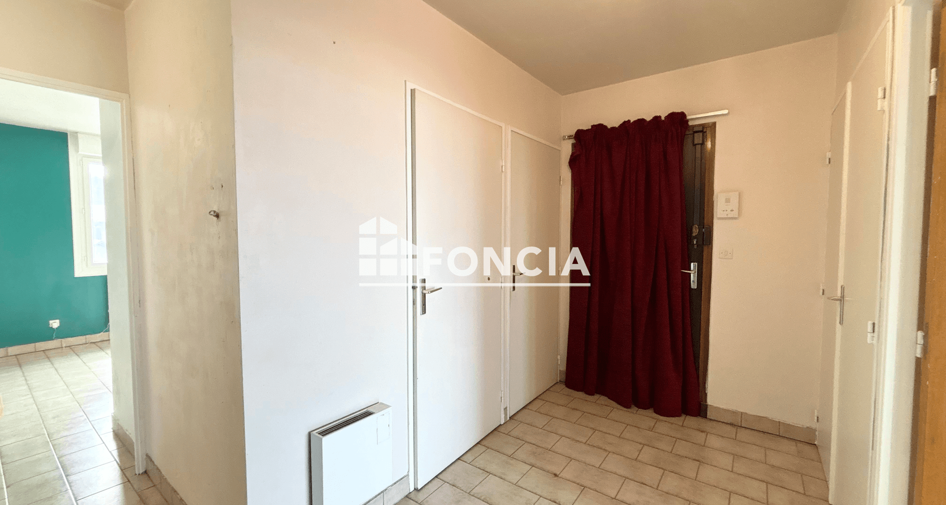 Appartement 4 pièces (77.6 m²) à louer - Saint-étienne (42000)