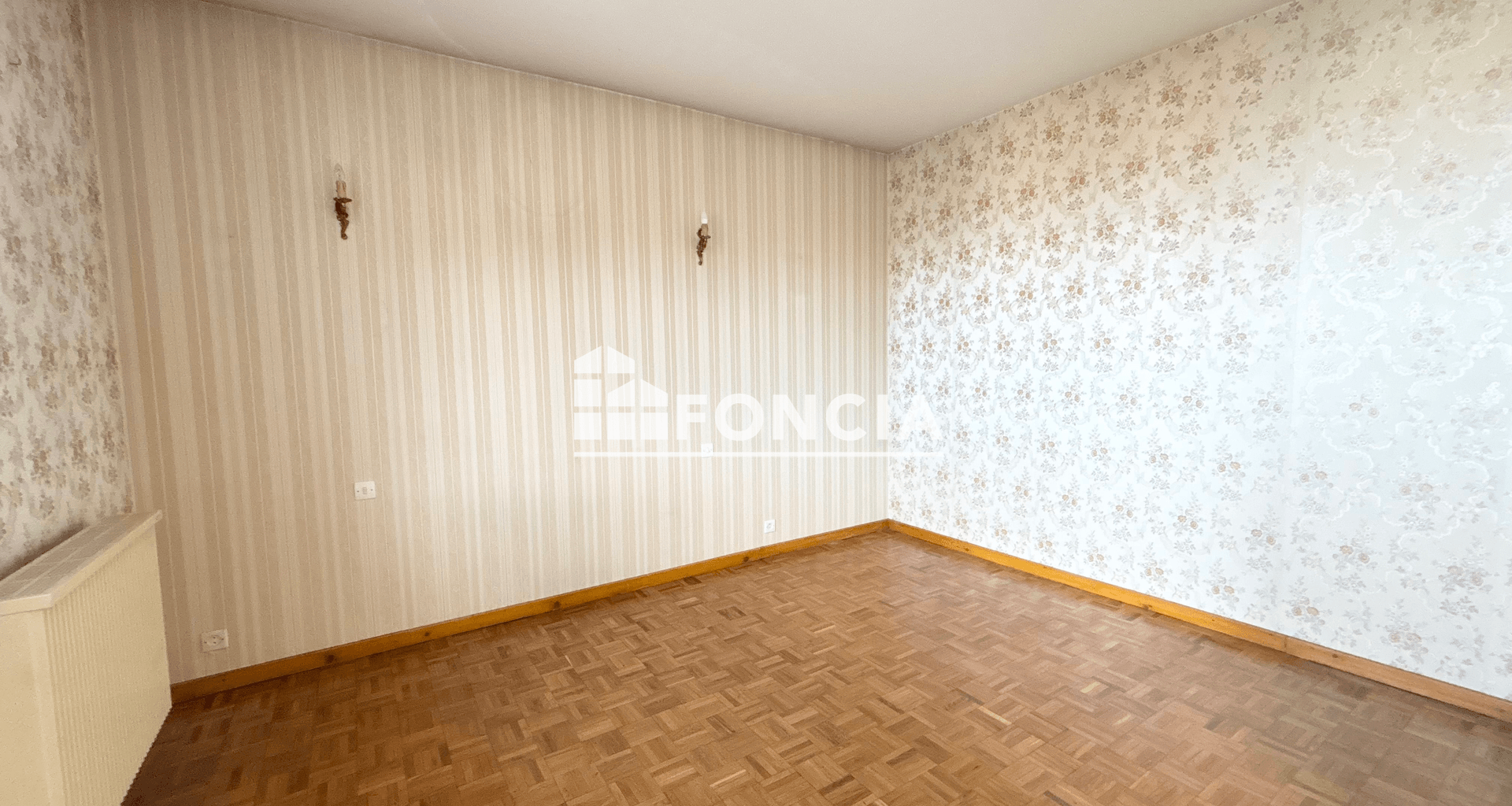 Appartement 4 pièces (77.6 m²) à louer - Saint-étienne (42000)